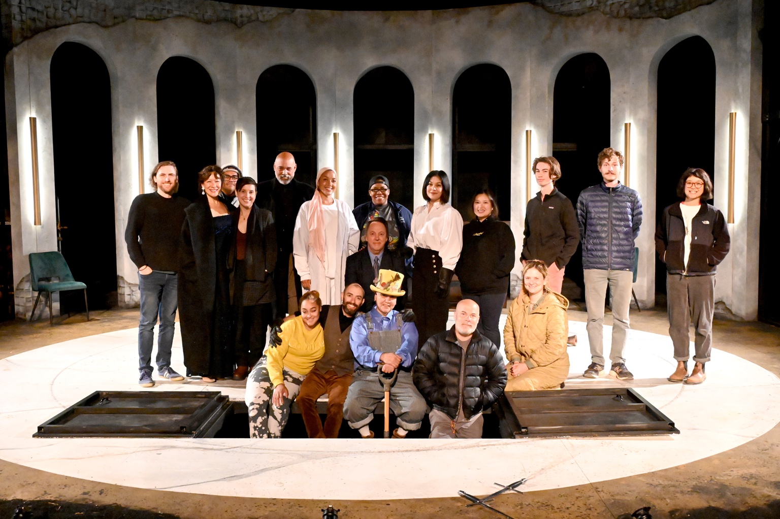 Lady Zen cast photograph